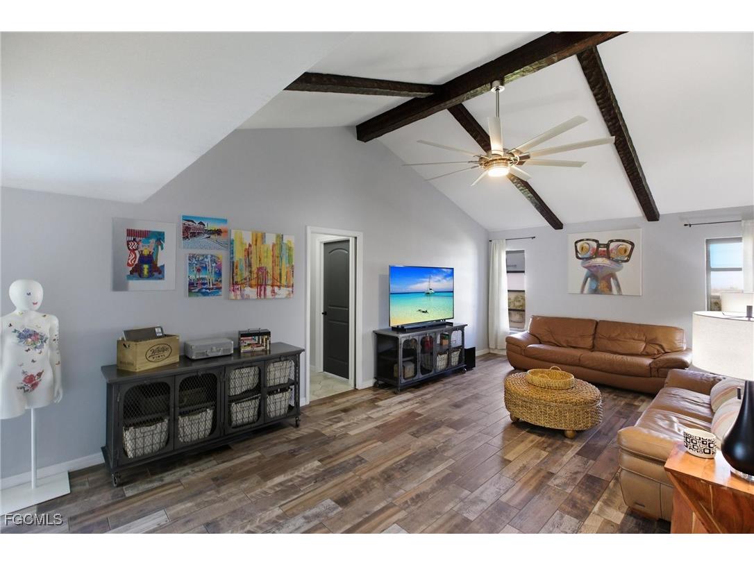 2916 SE 11th Avenue Cape Coral FL 33904 2025018561 image7