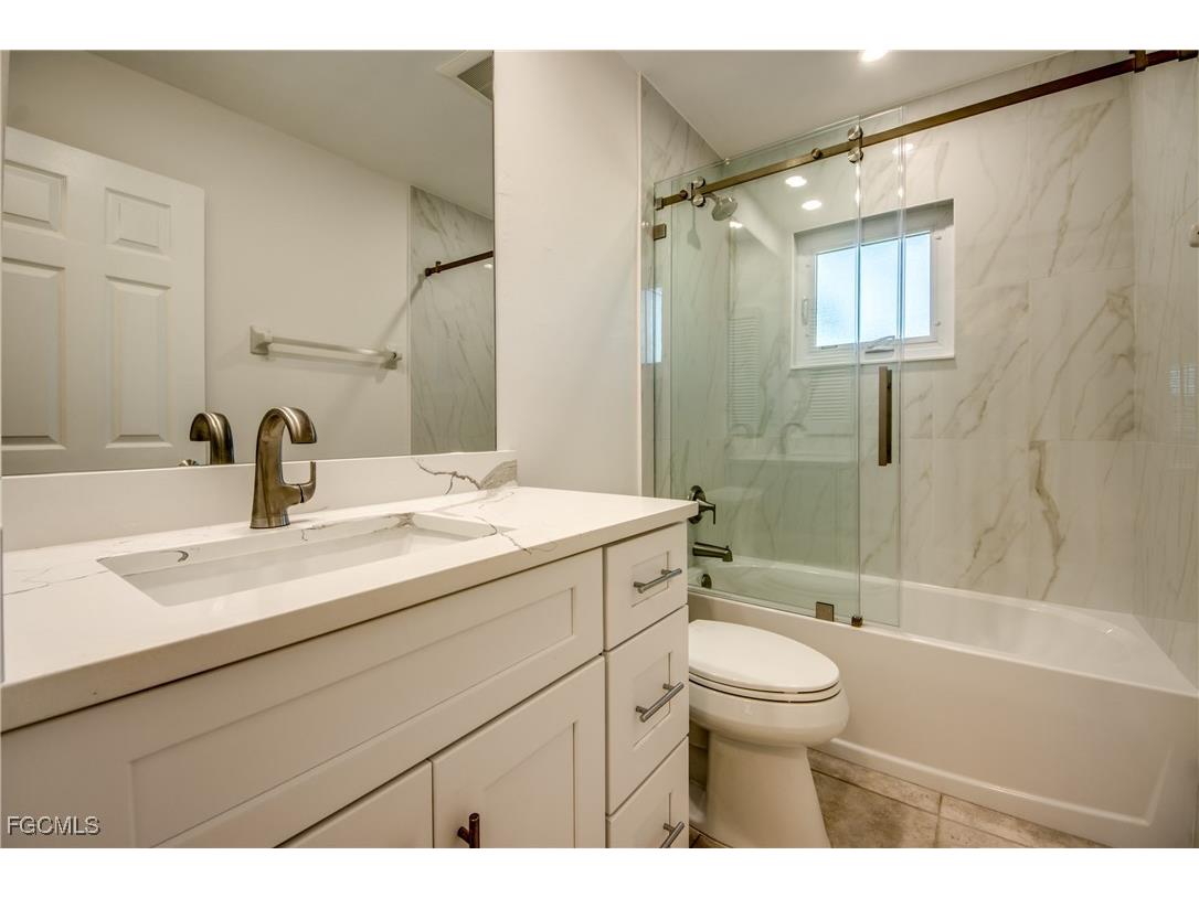 2916 SW 2nd Avenue Cape Coral FL 33914 2026002992 image18