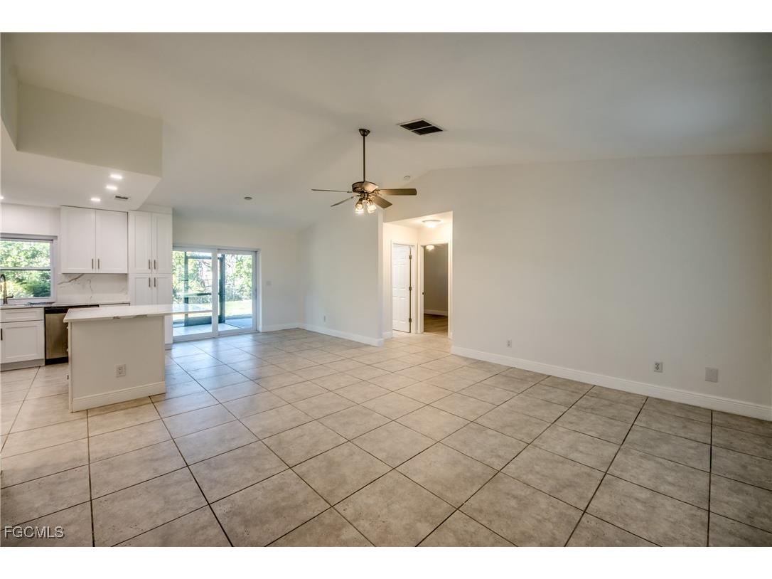 2916 SW 2nd Avenue Cape Coral FL 33914 2026002992 image2