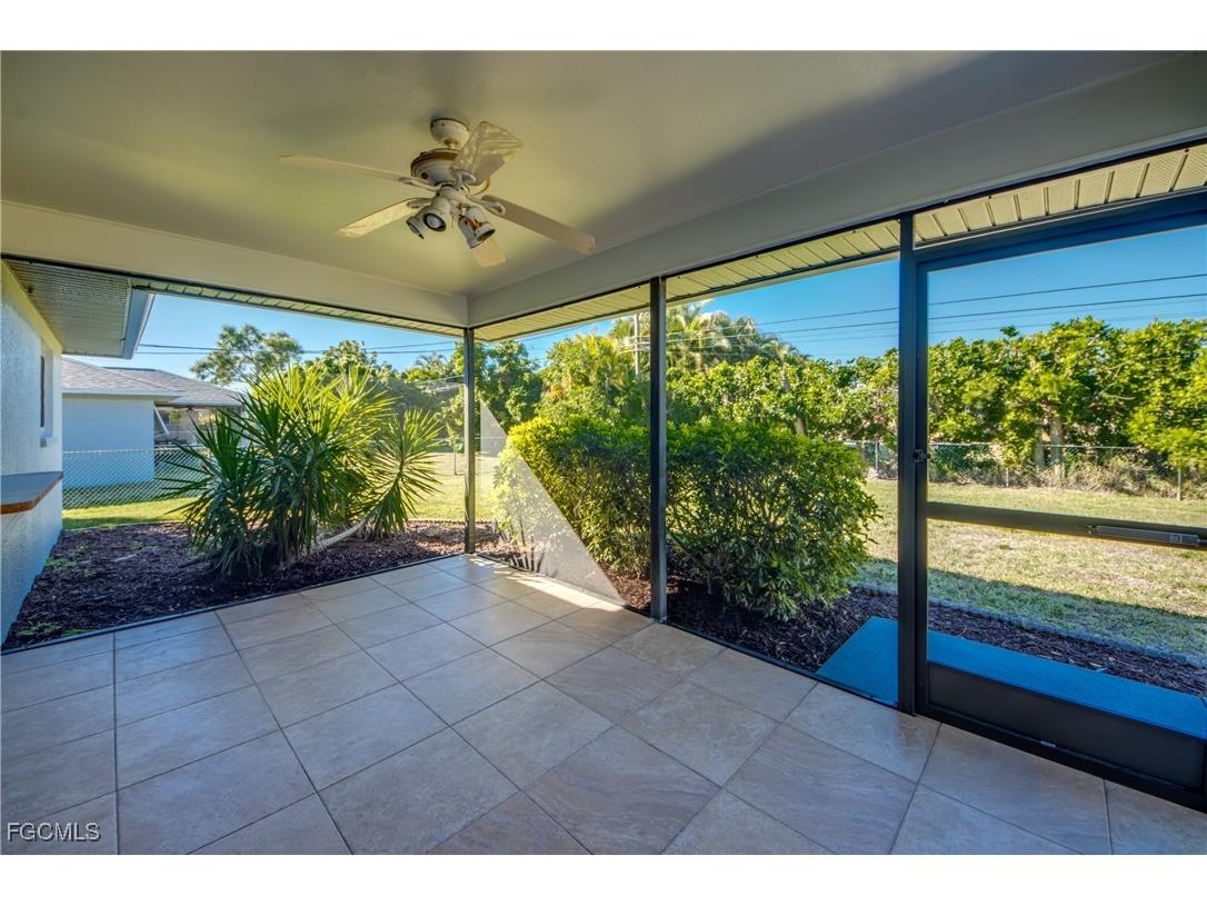 2916 SW 2nd Avenue Cape Coral FL 33914 2026002992 image20