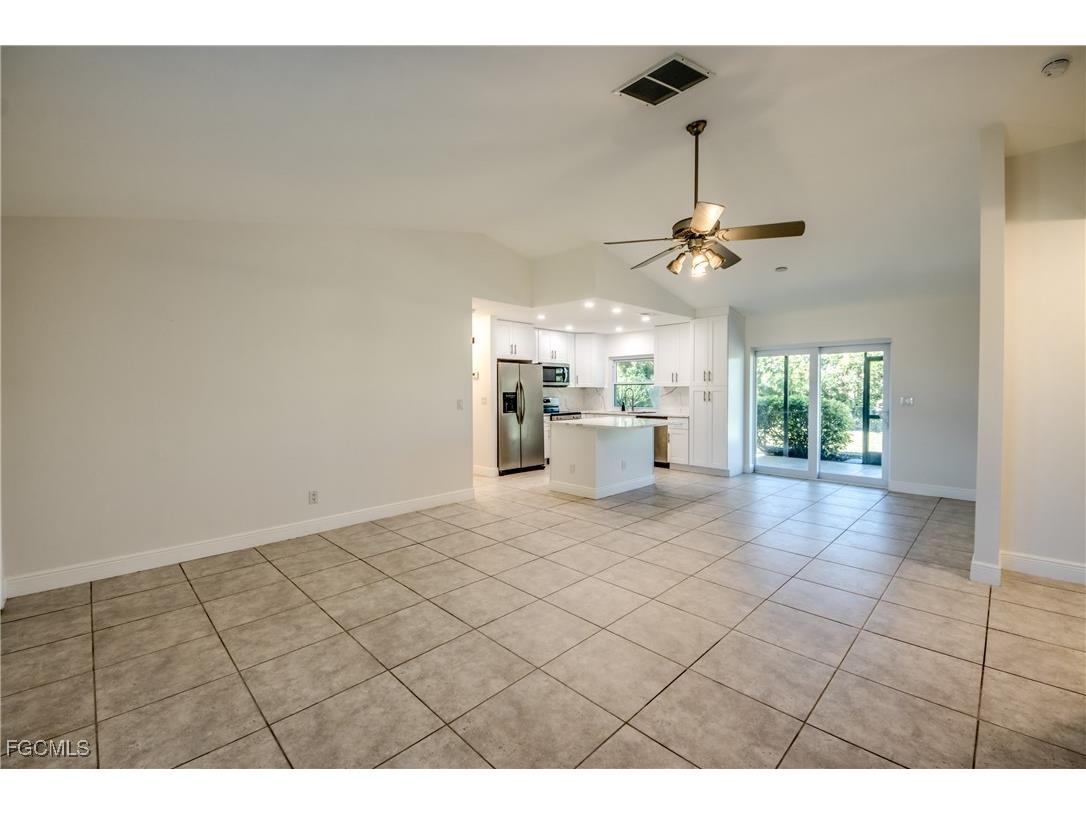 2916 SW 2nd Avenue Cape Coral FL 33914 2026002992 image3