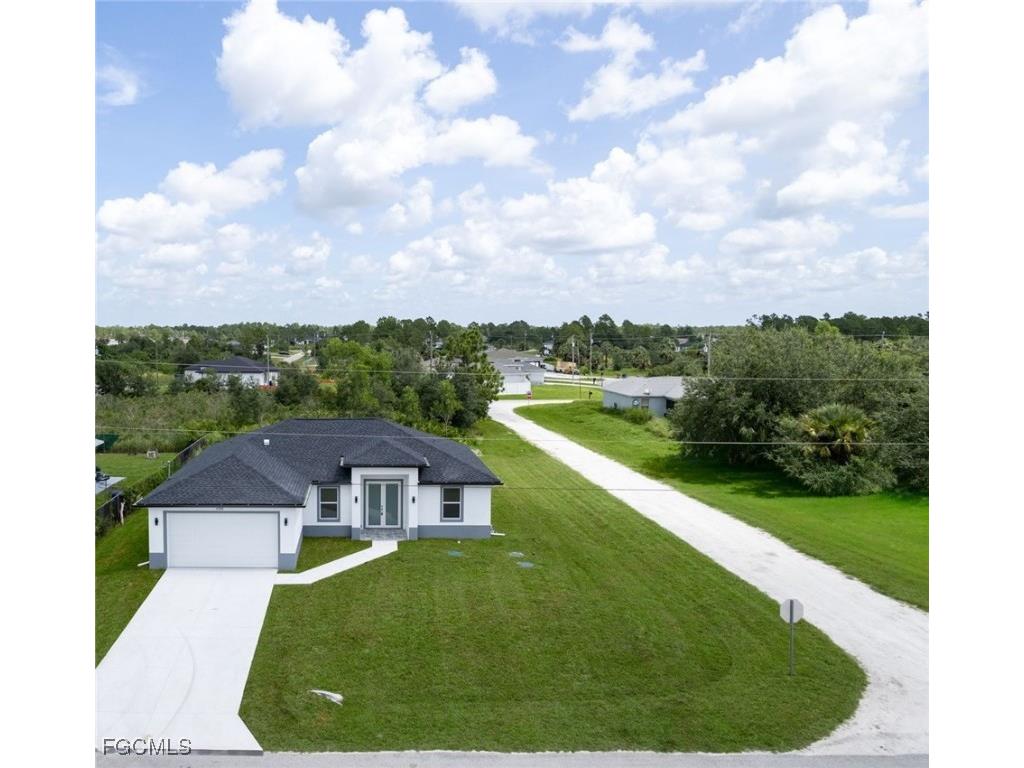 2918 24th Street W Lehigh Acres FL 33971 2026000366 image1