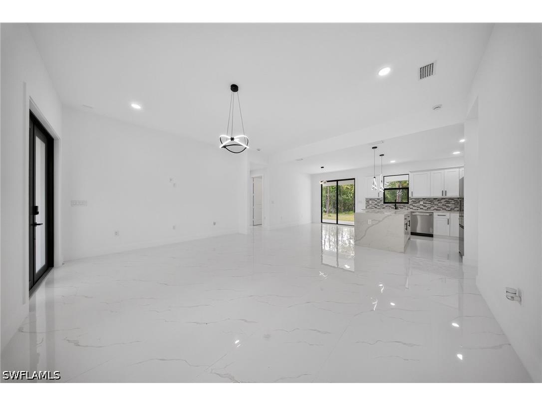 2918 48th Street W Lehigh Acres FL 33971 226025446 image8