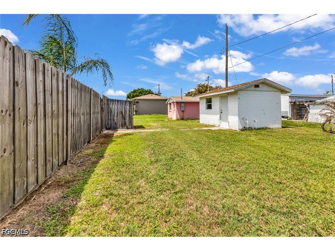 29180 Crawford Avenue Punta Gorda FL 33982 2026020599 image38