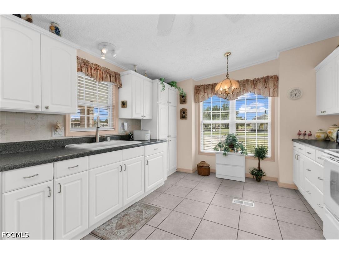 29180 Crawford Avenue Punta Gorda FL 33982 2026020599 image9