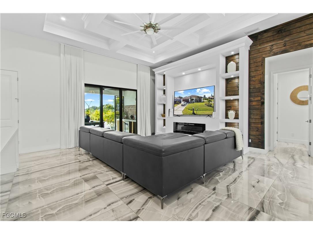 2919 8th Street W Lehigh Acres FL 33971 2025020257 image10