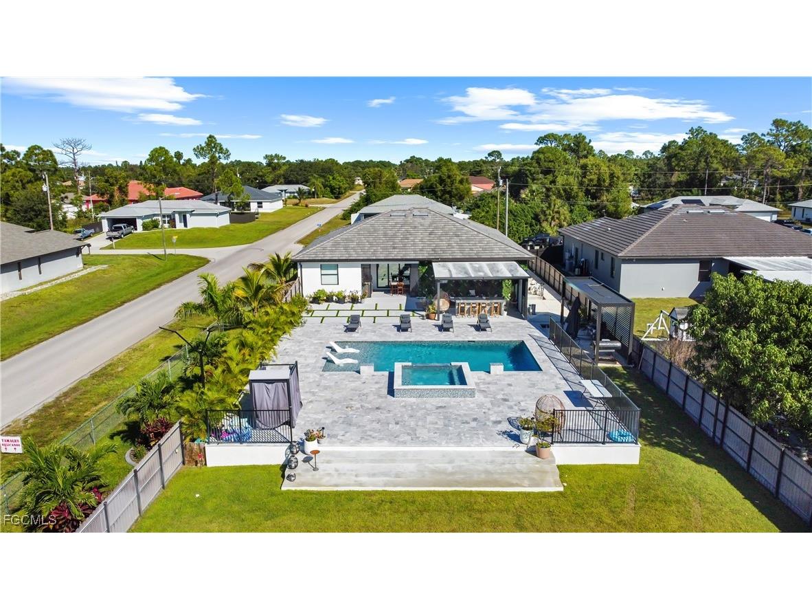 2919 8th Street W Lehigh Acres FL 33971 2025020257 image2