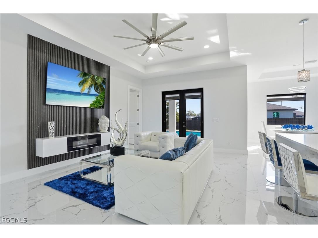 2919 El Dorado Boulevard N Cape Coral FL 33993 2026011021 image4
