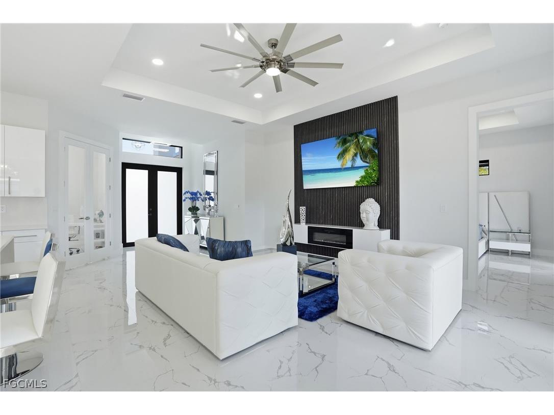 2919 El Dorado Boulevard N Cape Coral FL 33993 2026011021 image6
