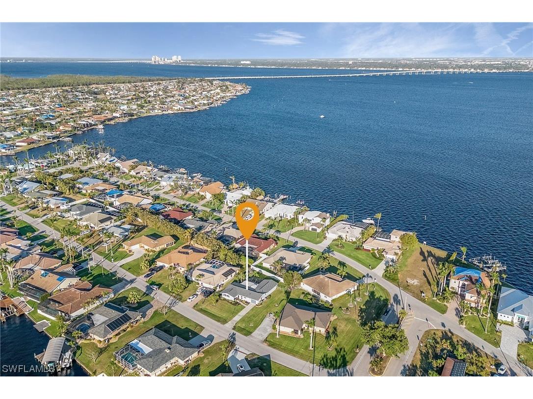 2919 SE 22nd Avenue Cape Coral FL 33904 223018515 image1