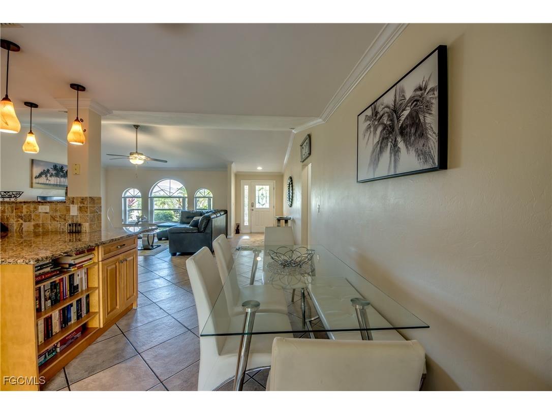 2919 SW 2nd Place Cape Coral FL 33914 2025023695 image15
