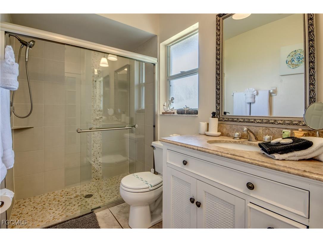 2919 SW 2nd Place Cape Coral FL 33914 2025023695 image20