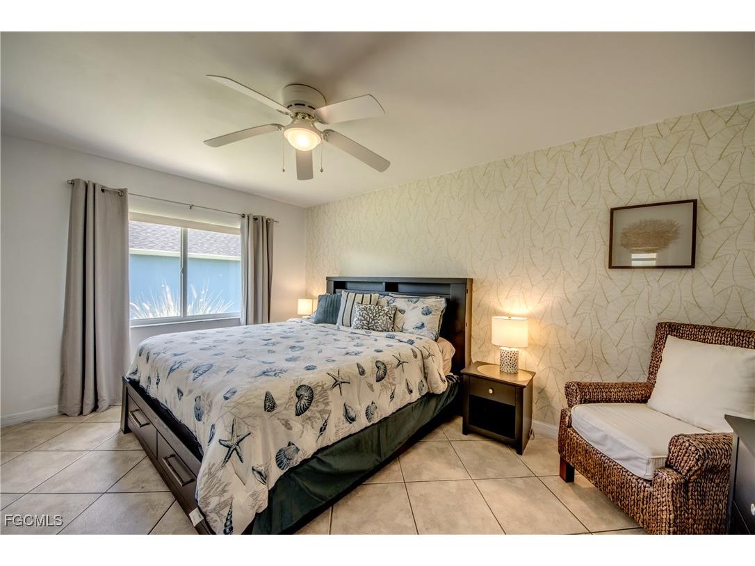 2919 SW 2nd Place Cape Coral FL 33914 2025023695 image22