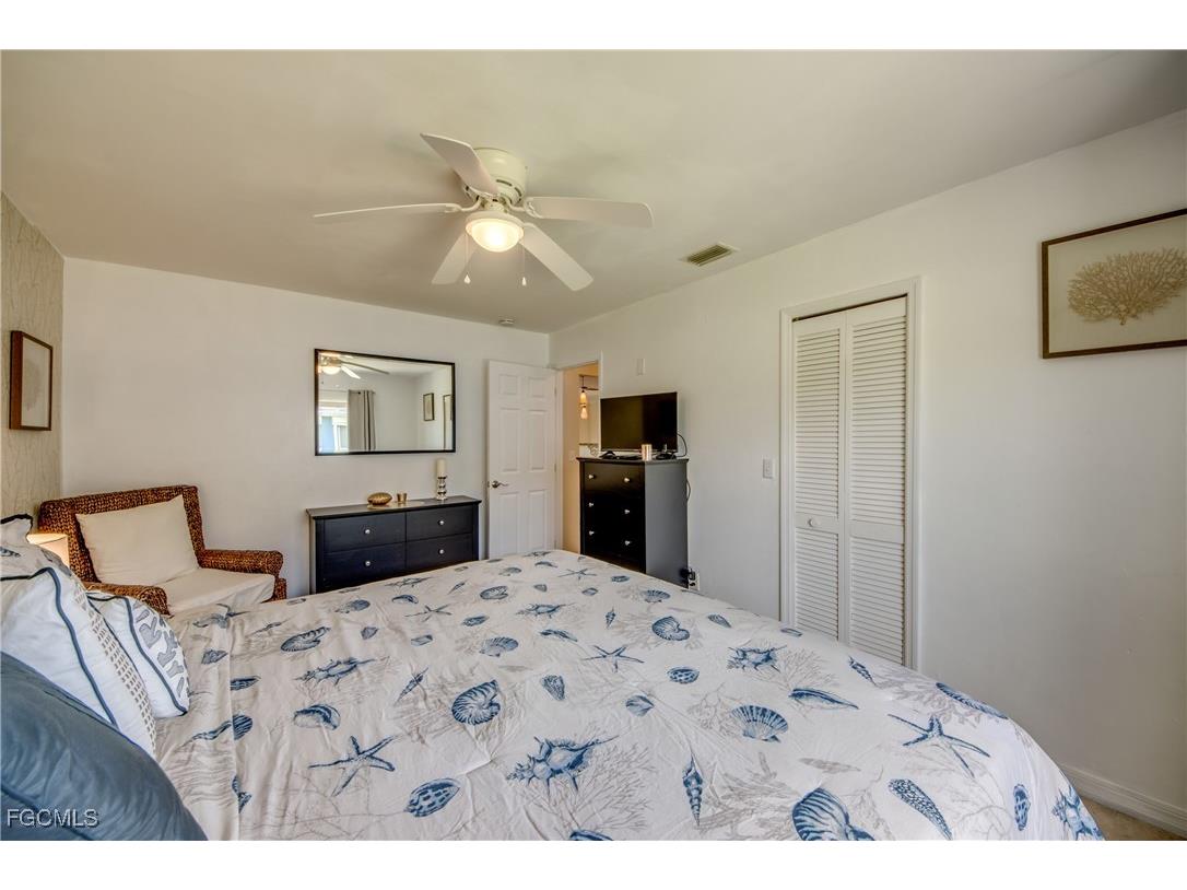 2919 SW 2nd Place Cape Coral FL 33914 2025023695 image23