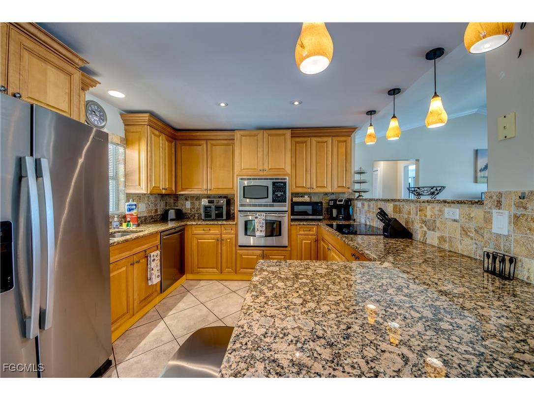 2919 SW 2nd Place Cape Coral FL 33914 2025023695 image7