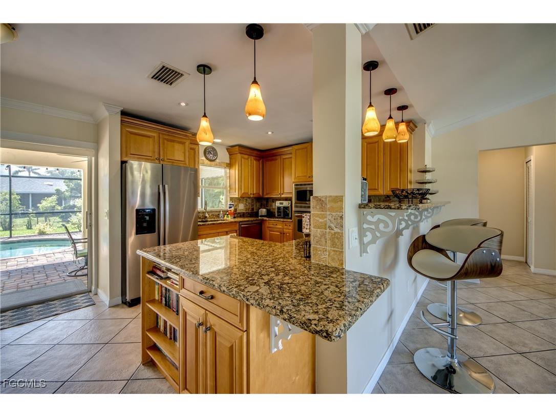 2919 SW 2nd Place Cape Coral FL 33914 2025023695 image9