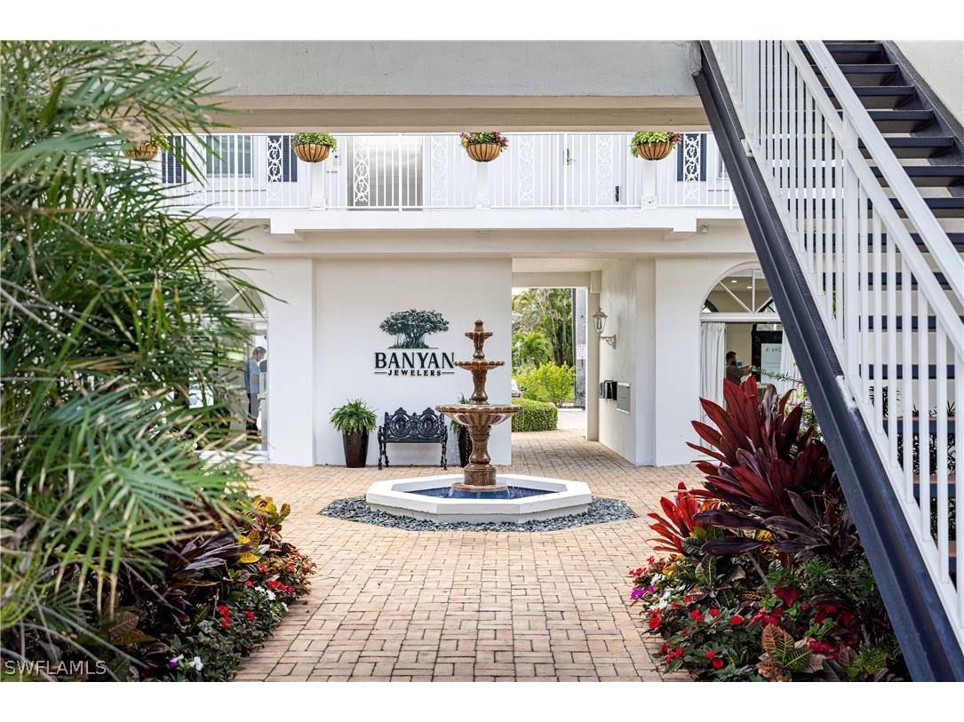 292 14th Avenue S #A Naples FL 34102 226010662 image16