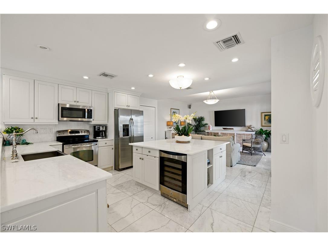 292 14th Avenue S #A Naples FL 34102 226010662 image23