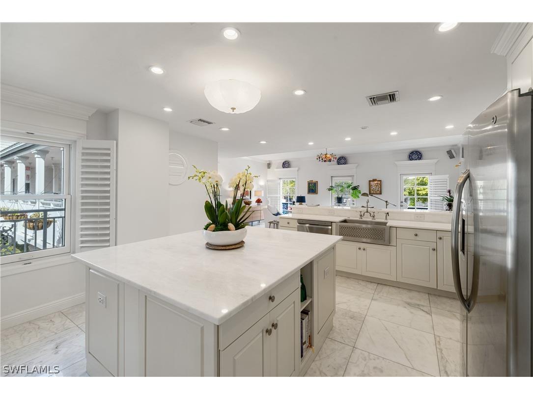292 14th Avenue S #A Naples FL 34102 226010662 image28