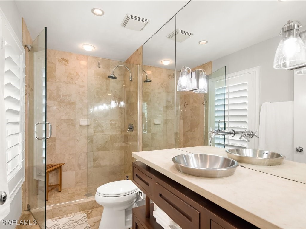 292 14th Avenue S #F Naples FL 34102 225081951 image18