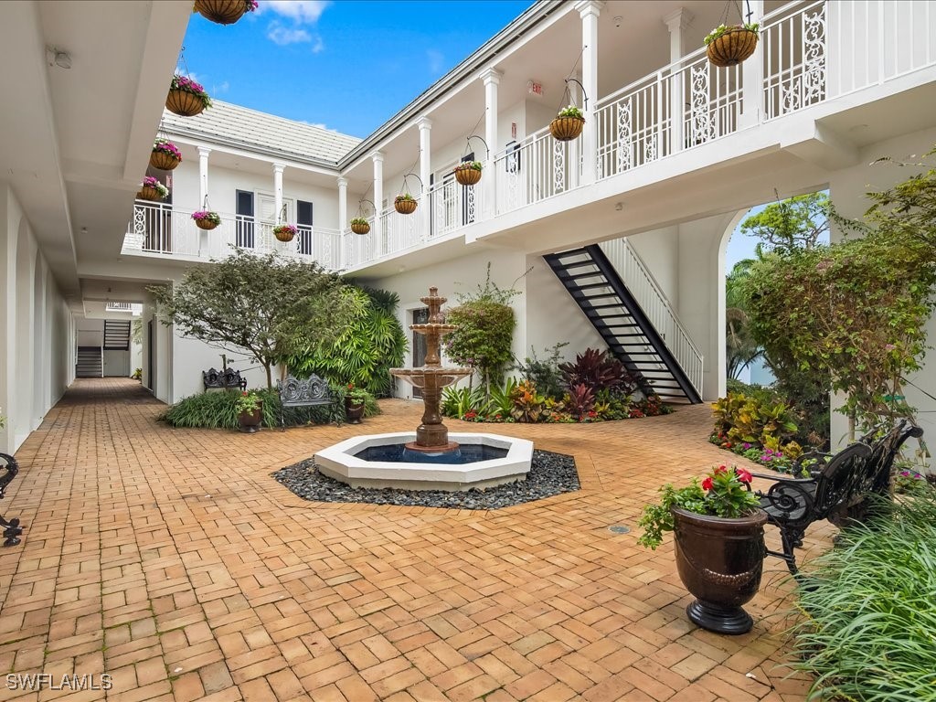 292 14th Avenue S #F Naples FL 34102 225081951 image25