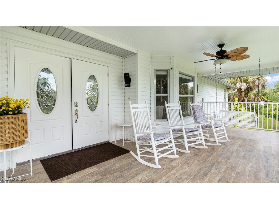 2920 24th Avenue SE Naples FL 34117 225080364 image4