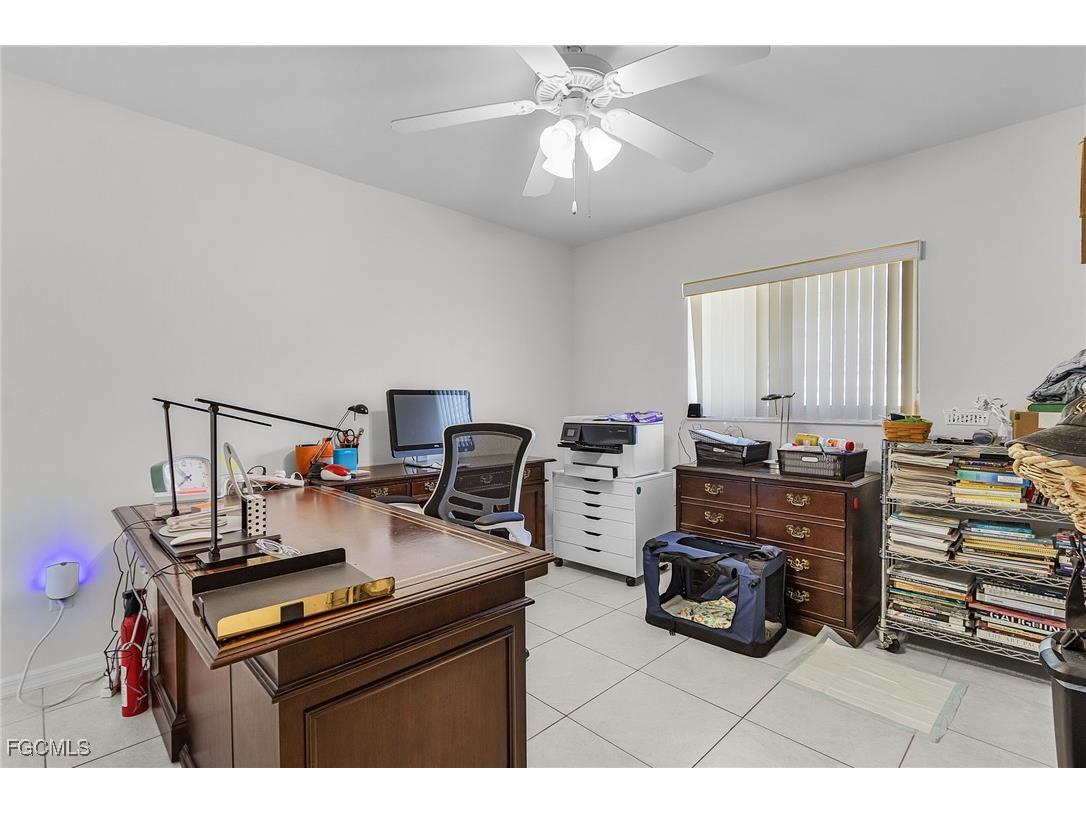 2920 SE 22nd Place Cape Coral FL 33904 2025009025 image22