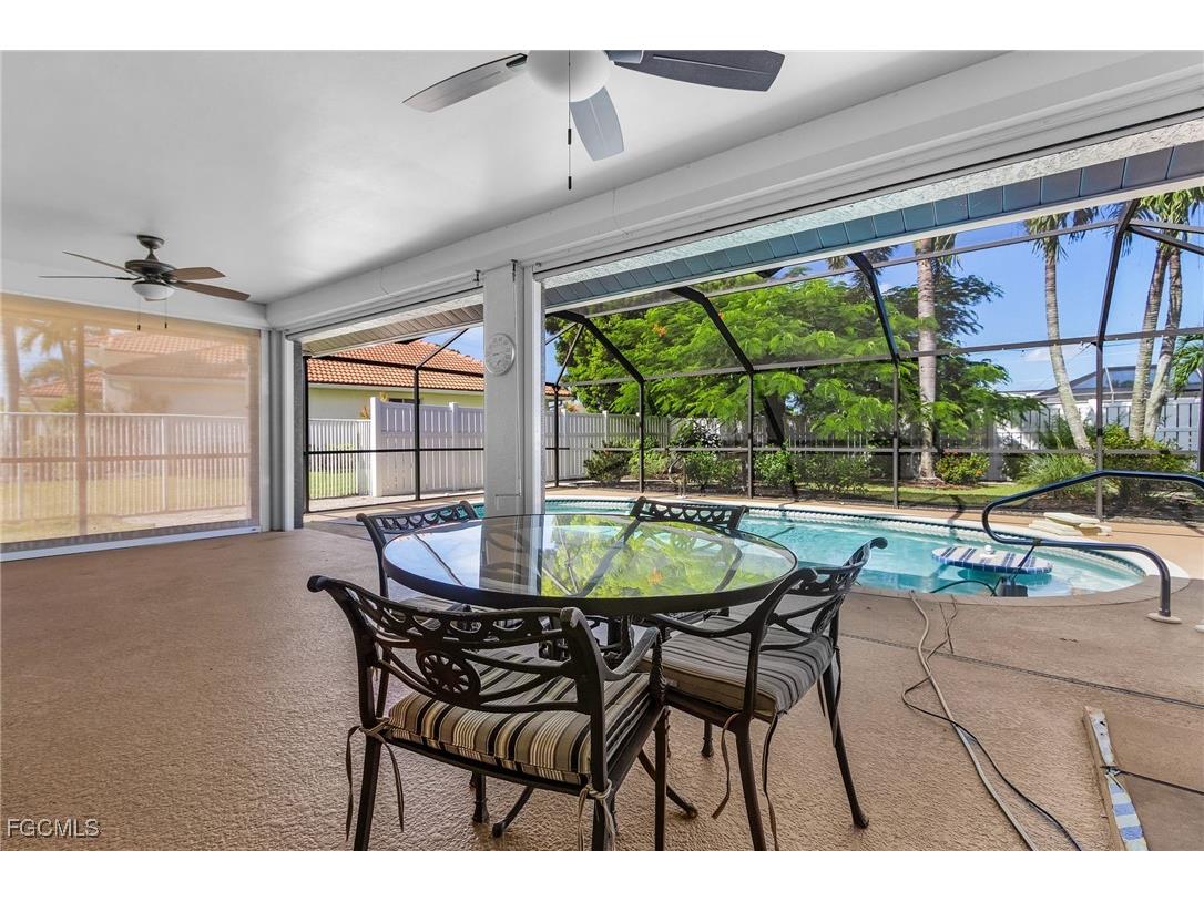 2920 SE 22nd Place Cape Coral FL 33904 2025009025 image26