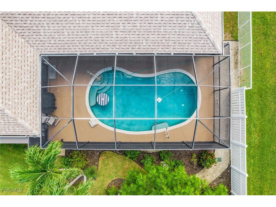 2920 SE 22nd Place Cape Coral FL 33904 2025009025 image33