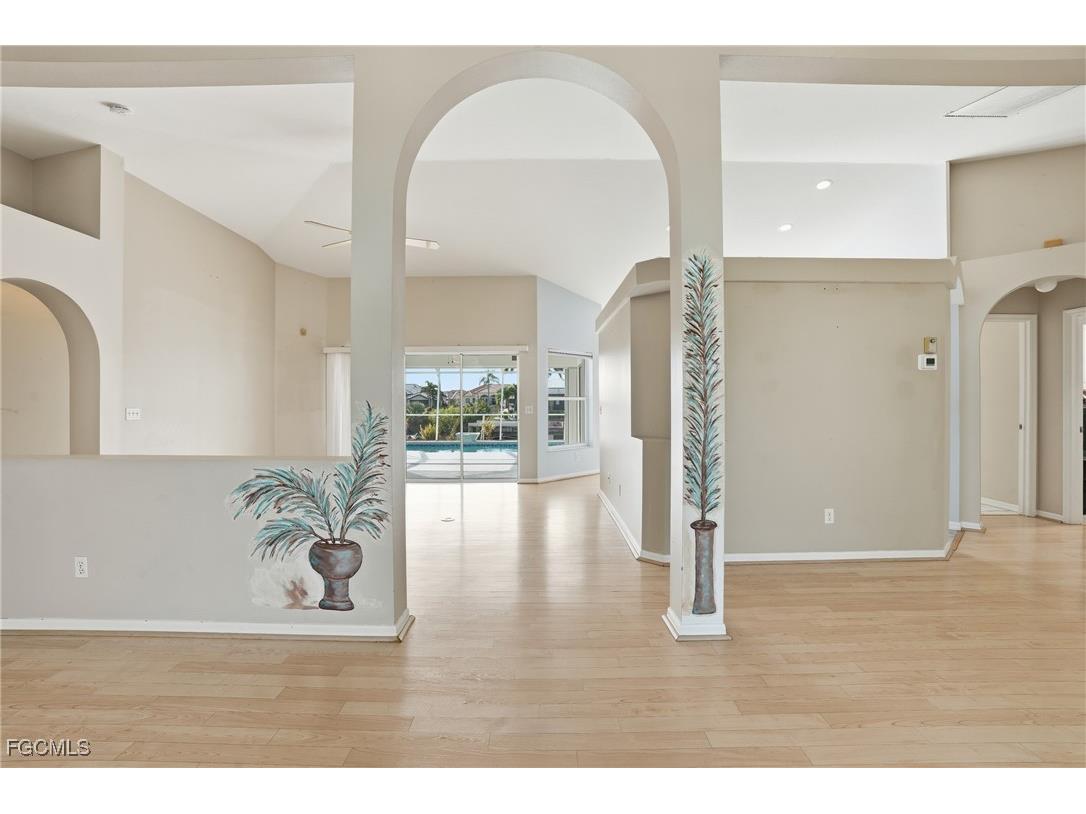 2920 SW 39th Terrace Cape Coral FL 33914 2026001136 image4