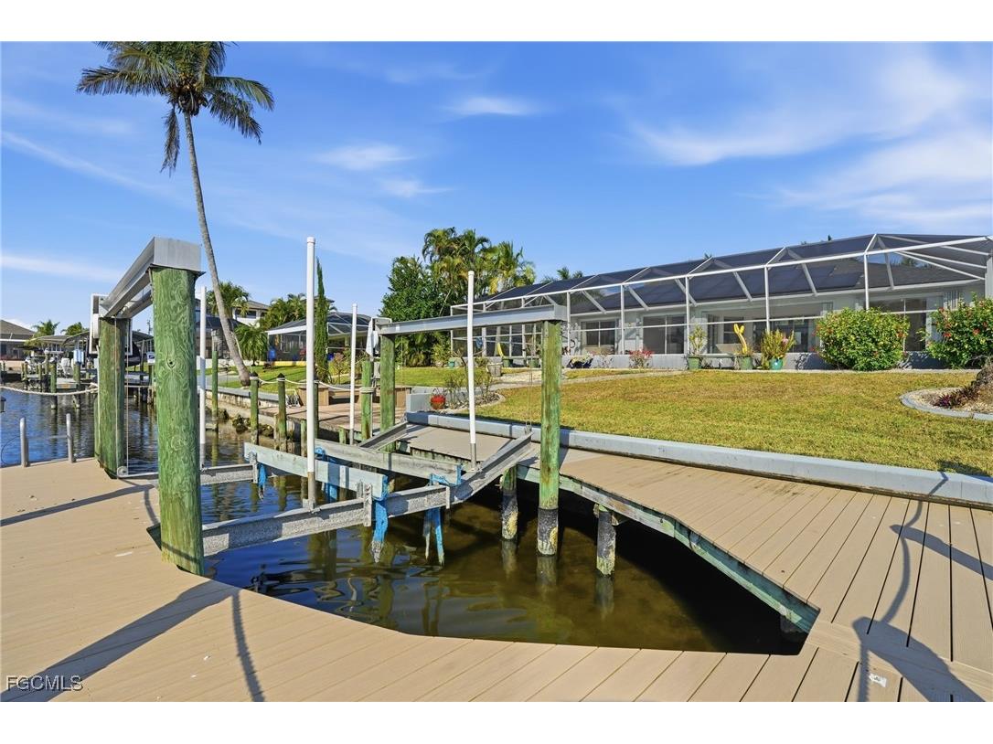 2920 SW 39th Terrace Cape Coral FL 33914 2026001136 image41