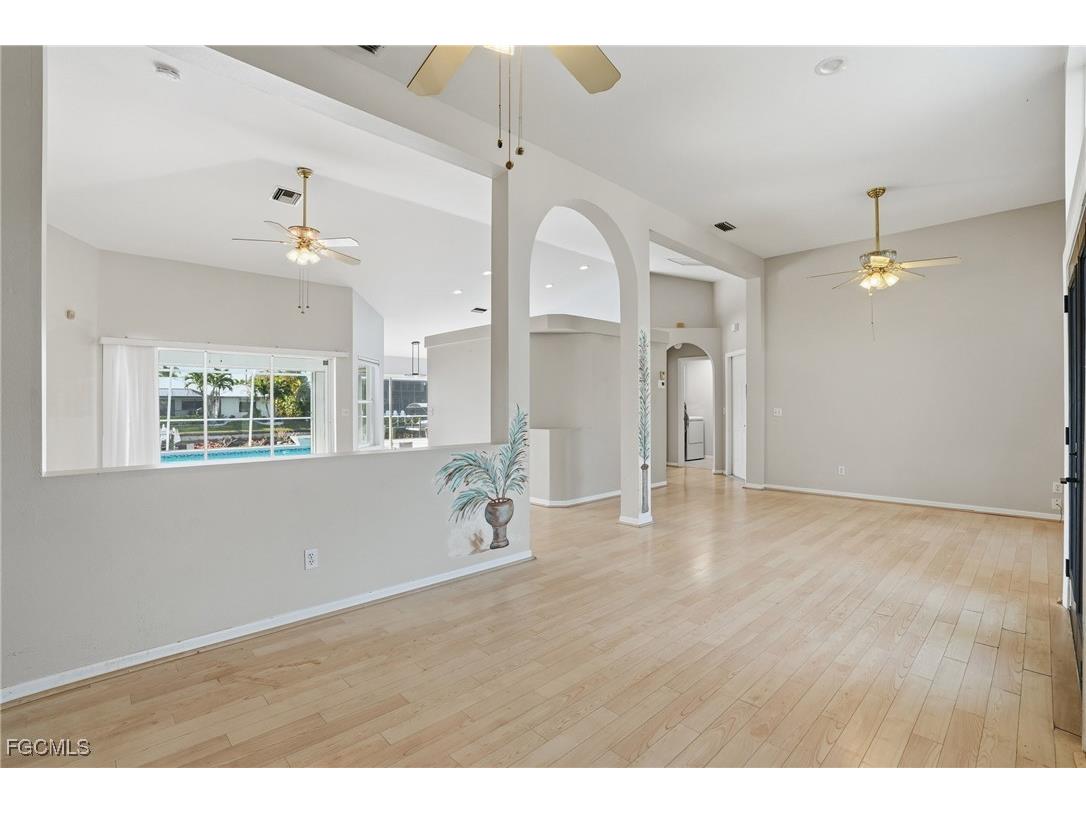 2920 SW 39th Terrace Cape Coral FL 33914 2026001136 image8
