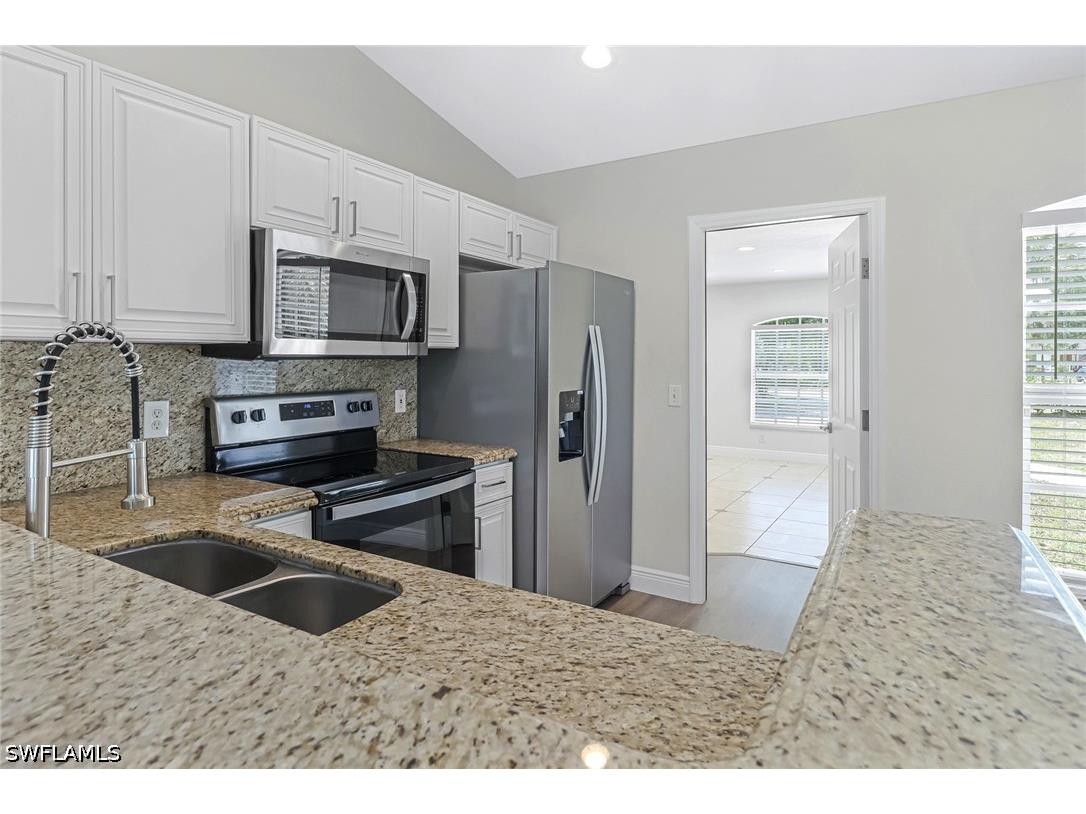 2921 2nd Avenue SE Naples FL 34117 226022169 image3