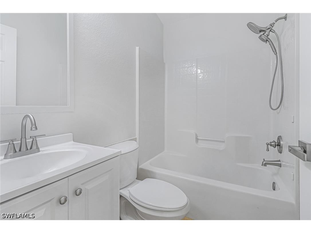 2921 2nd Avenue SE Naples FL 34117 226022169 image7