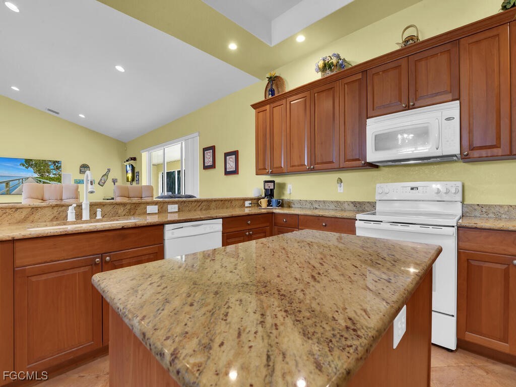 2922 NW 19th Street Cape Coral FL 33993 2025012260 image13