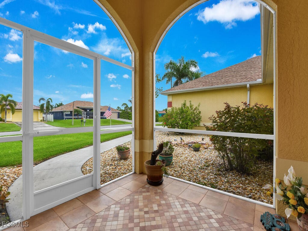 2922 NW 19th Street Cape Coral FL 33993 2025012260 image37