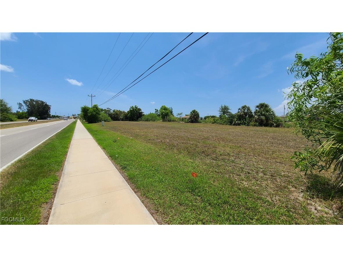 2923 Ceitus Parkway Cape Coral FL 33991 2025009329 image10