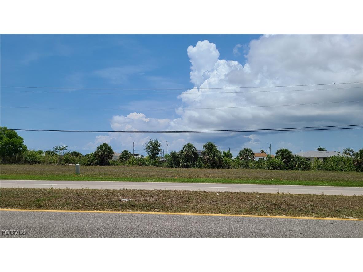 2923 Ceitus Parkway Cape Coral FL 33991 2025009329 image3