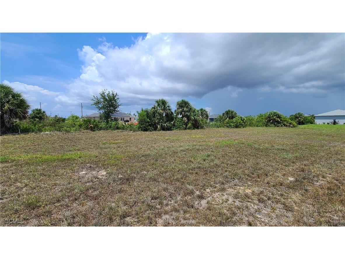 2923 Ceitus Parkway Cape Coral FL 33991 2025009329 image5