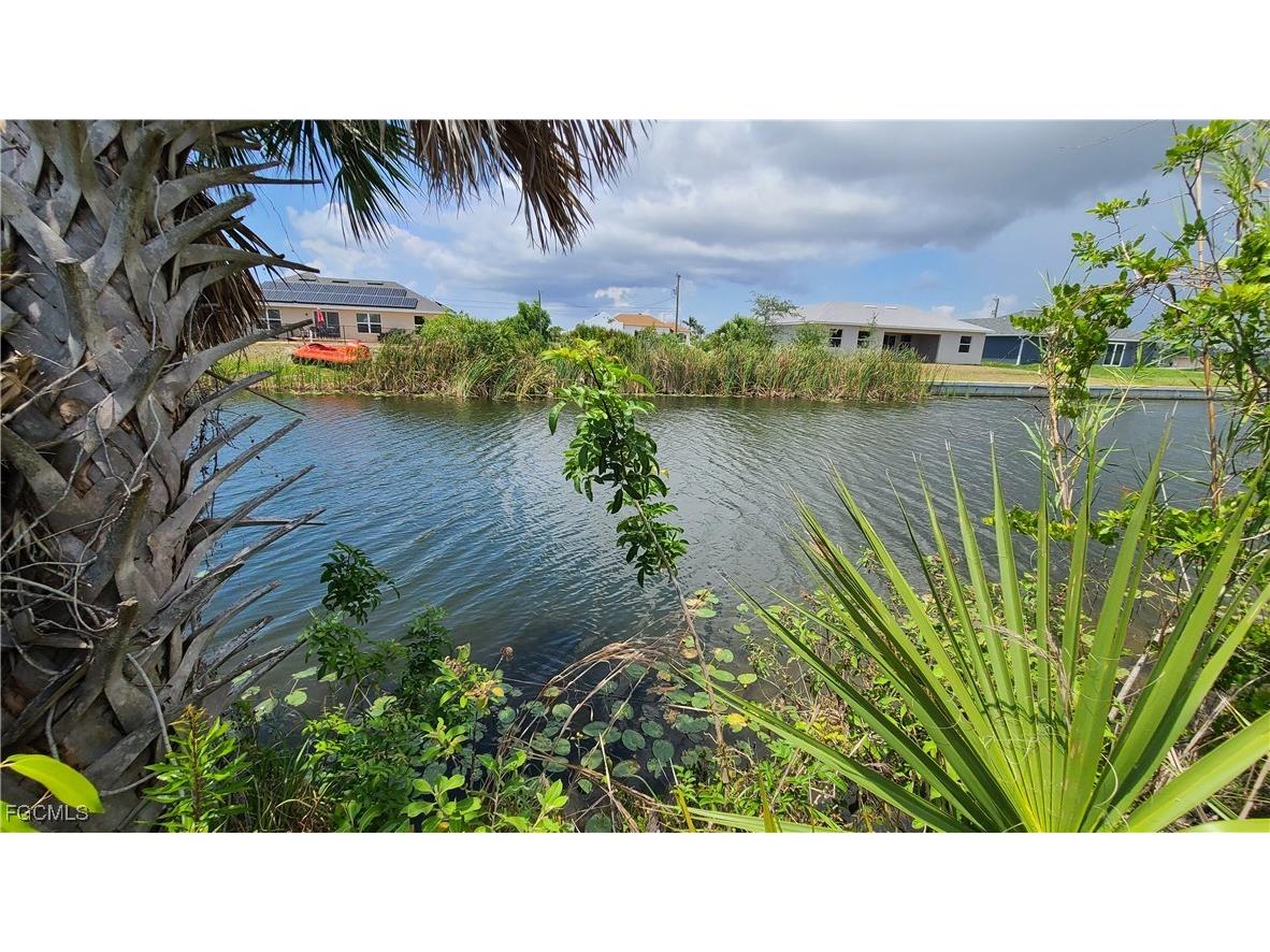 2923 Ceitus Parkway Cape Coral FL 33991 2025009329 image8