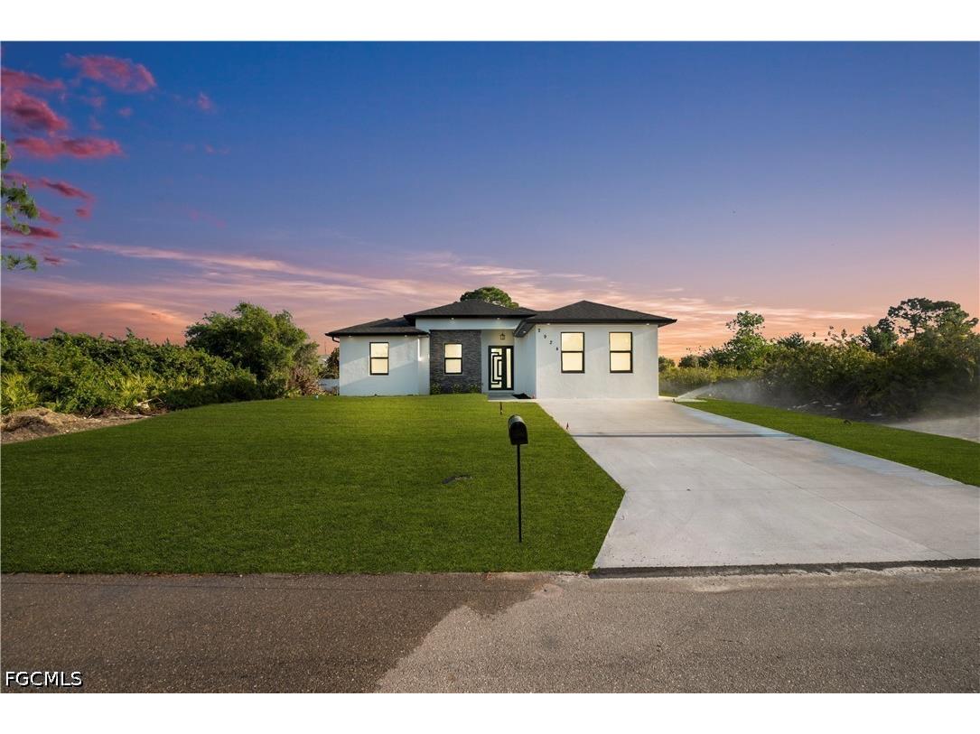 2924 5th Street SW Lehigh Acres FL 33976 2026014839 image2