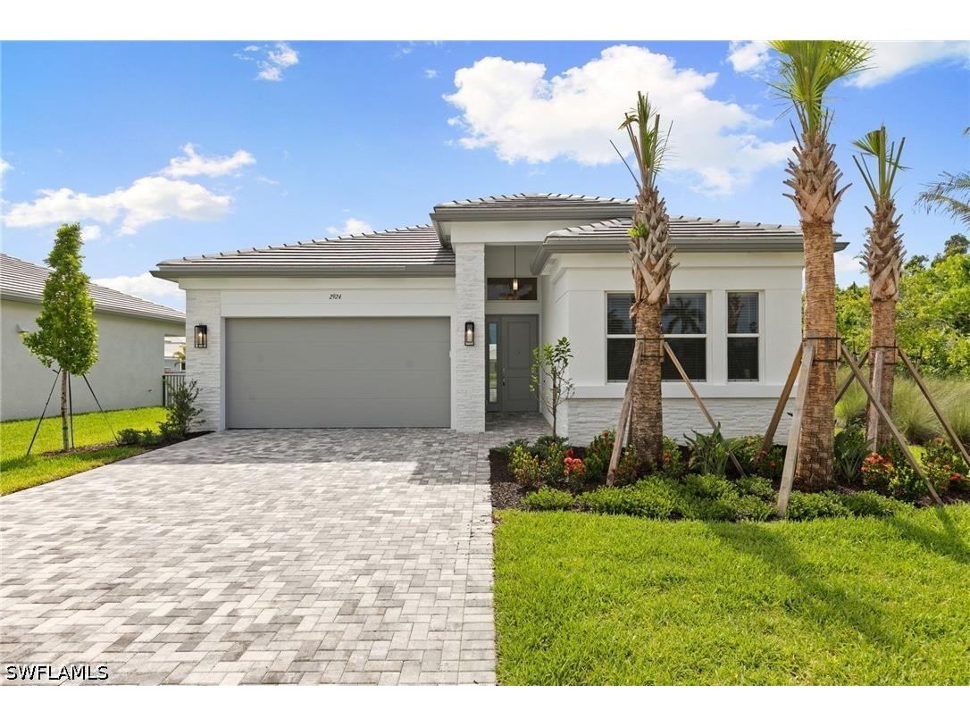 2924 Bloomfield Way Naples FL 34112 226021058 image1