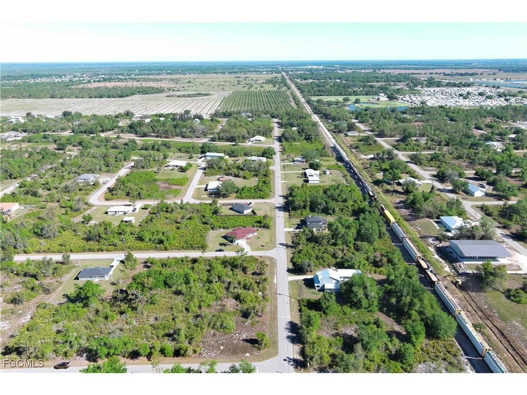 29242 Defiance Avenue Punta Gorda FL 33982 2025003487 image1