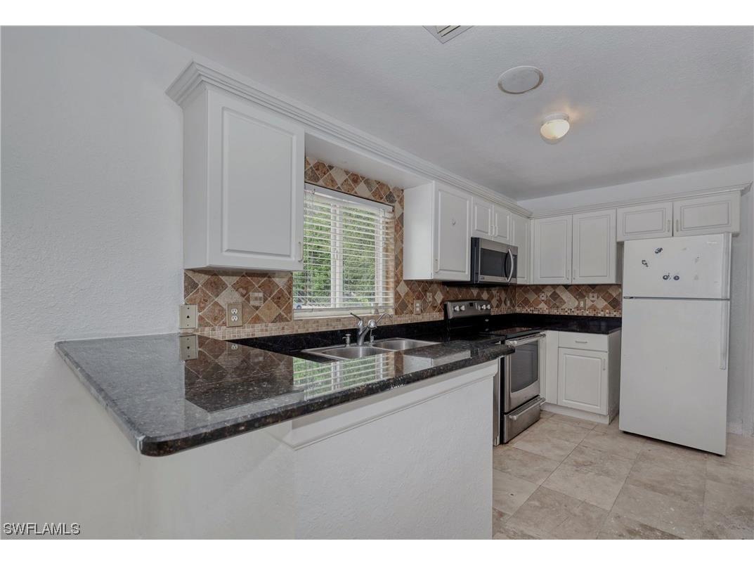  Lehigh Acres FL 33976 223057963 image1