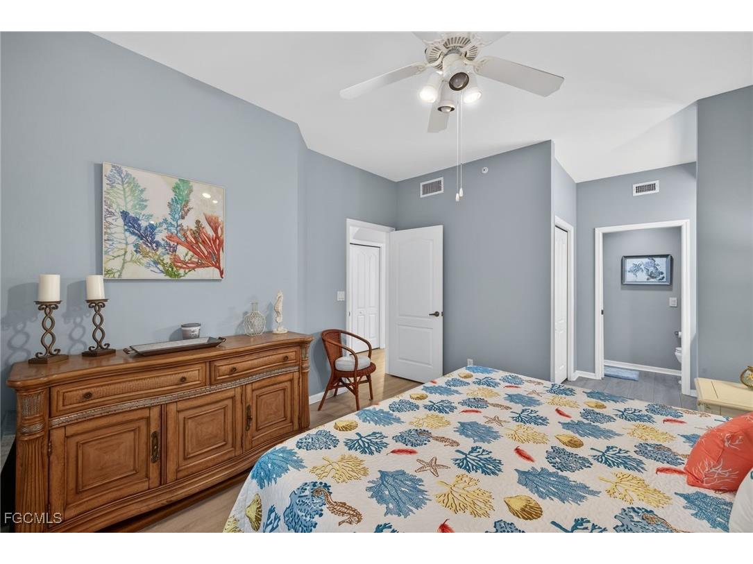 2925 Cypress Trace Circle #103 Naples FL 34119 2025022526 image17