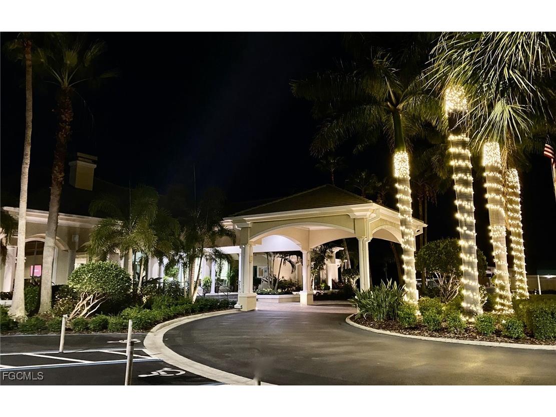 2925 Cypress Trace Circle #103 Naples FL 34119 2025022526 image33