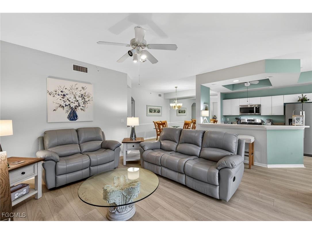 2925 Cypress Trace Circle #103 Naples FL 34119 2025022531 image18