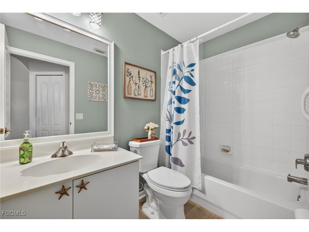 2925 Cypress Trace Circle #103 Naples FL 34119 2025022531 image4