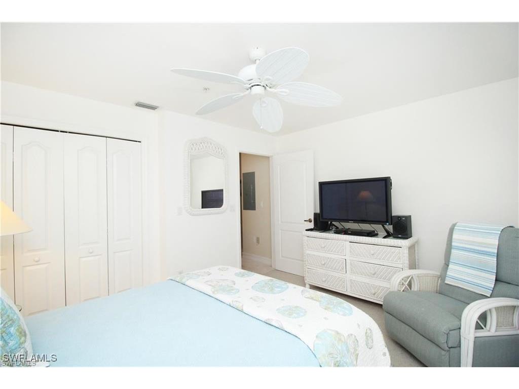 2925 Cypress Trace Circle #201 Naples FL 34119 225049888 image10