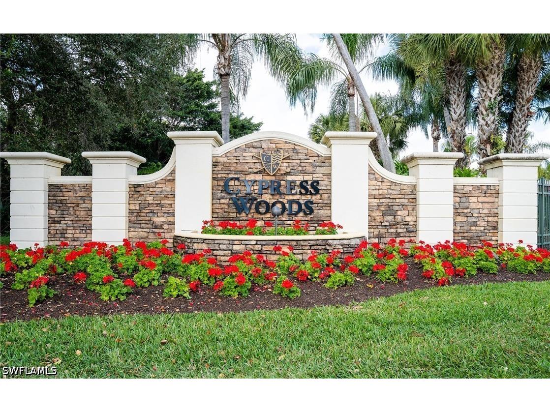 2925 Cypress Trace Circle #201 Naples FL 34119 226019318 image46